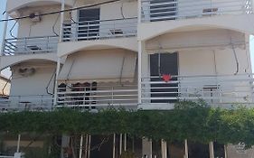Pansion Marousa